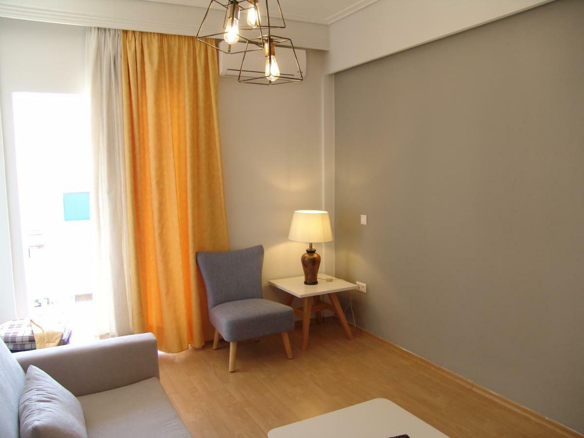 Grace Apartments Loutráki Buitenkant foto